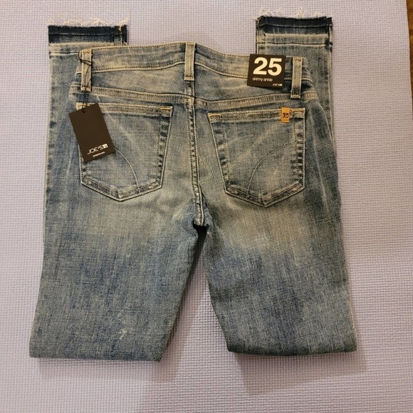 Joe's Jeans Distressed Released Hem Skinny jeans - Picture 3 of 11